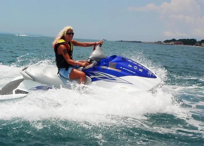 In With Sea View, Balcony, Air Conditioning, Wifi 4167-7 Lägenhet